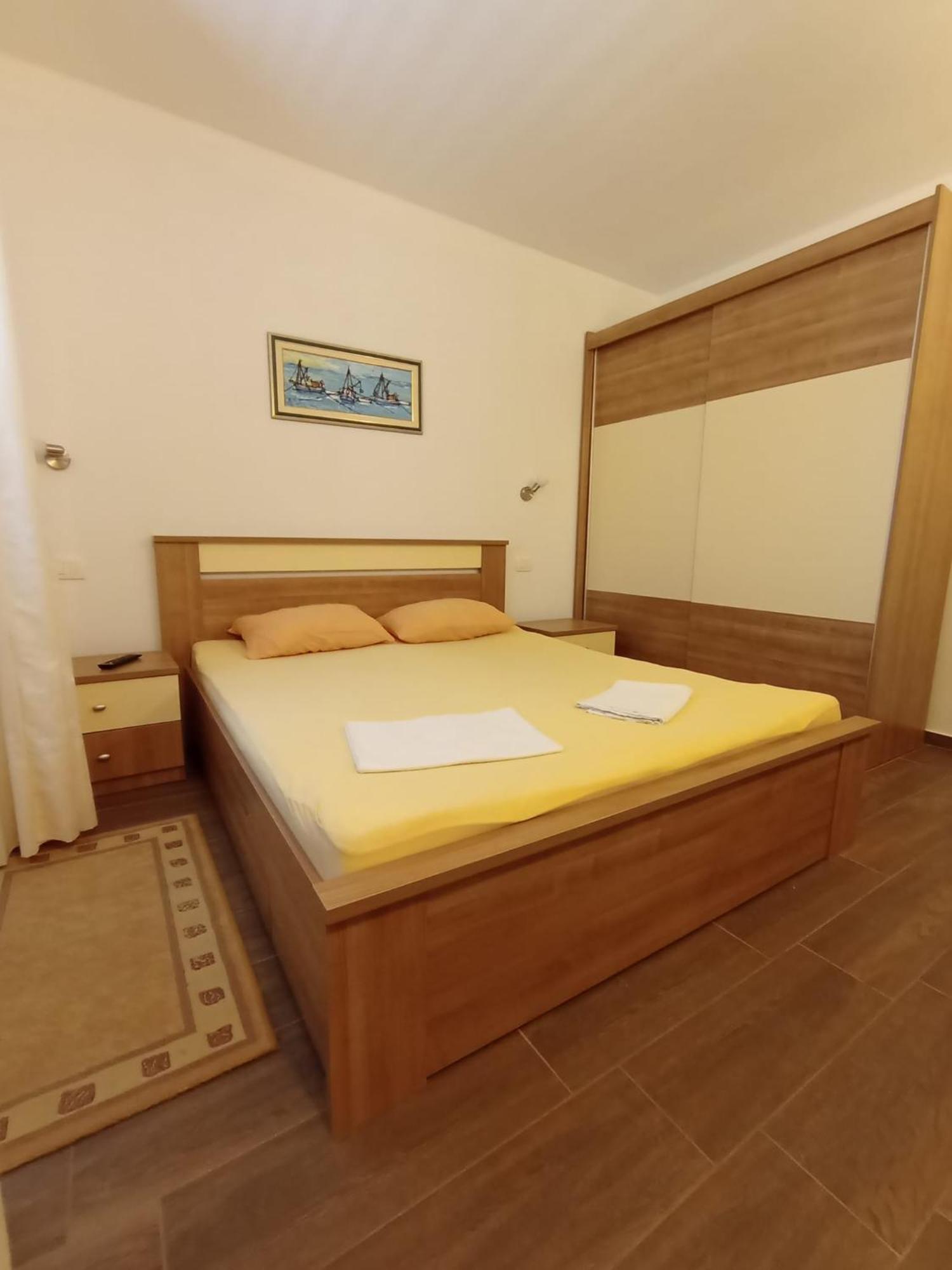 Apartment Toni Duće エクステリア 写真